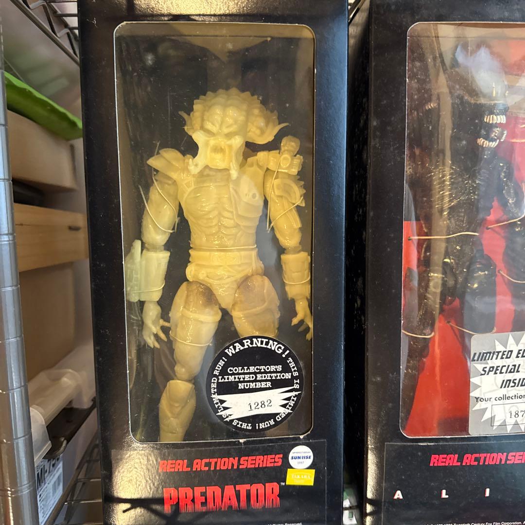 プレデター・エイリアン 限定版フィギュアセット