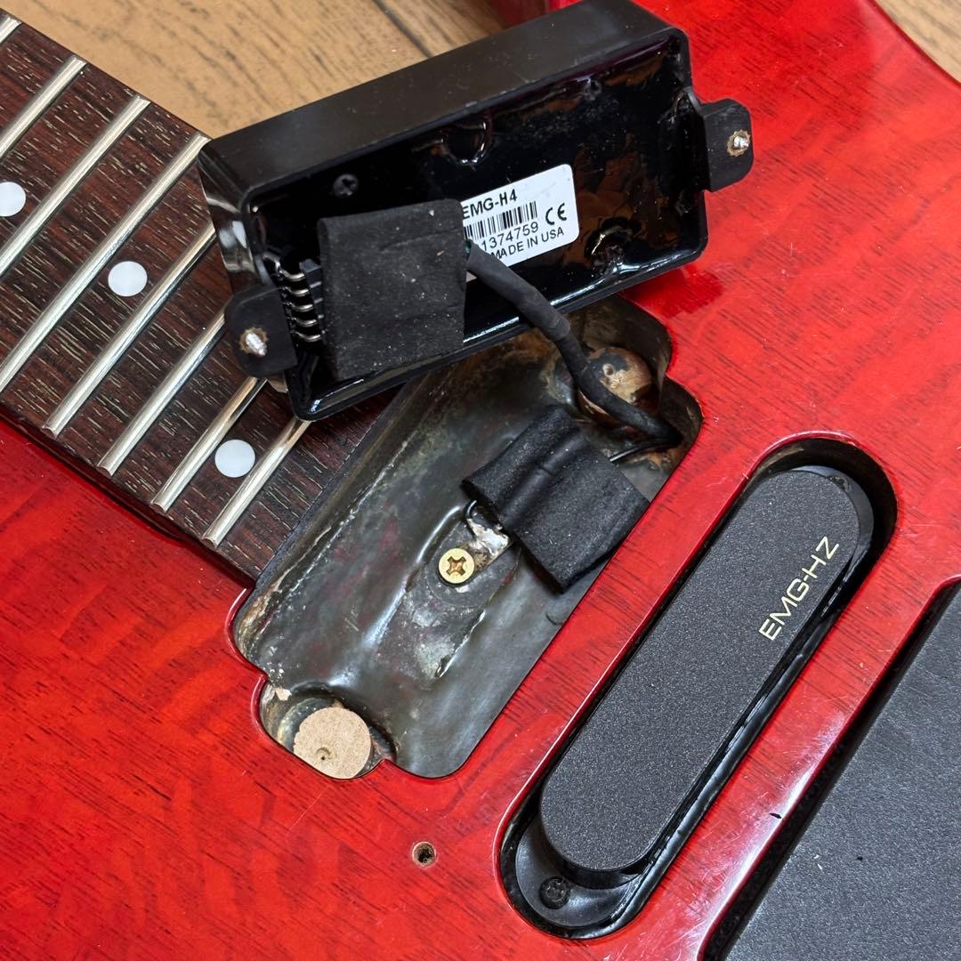 Charvel シャーベル CDS レースウッドボディ EMG-HZ
