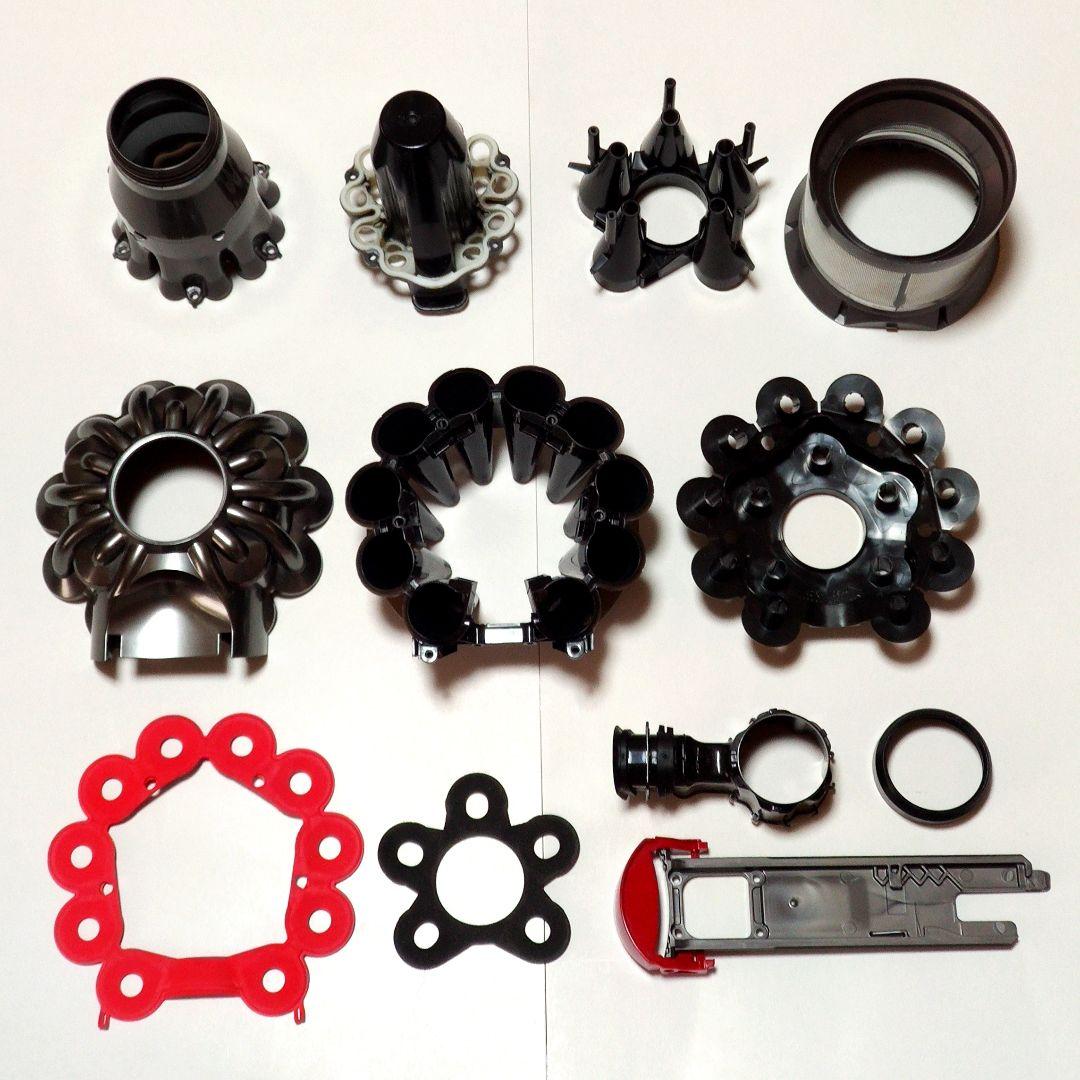 割引中ダイソン SV11掃除機＋マキタ18vアダプターセット分解清掃済み 動作品