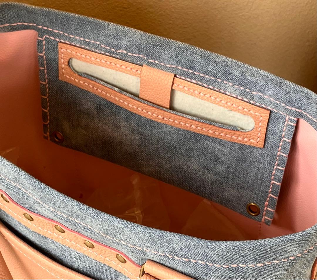 春① ウォッシャブルジーンズ調合皮とシュリンクレザー、ピンクトートバッグ