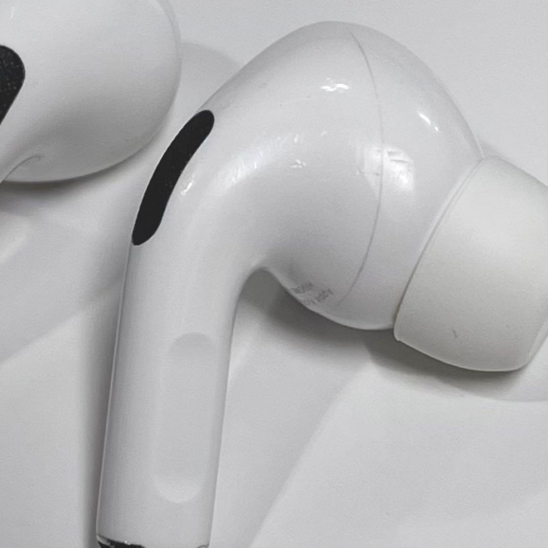 AirPods pro 第1世代 Lightning