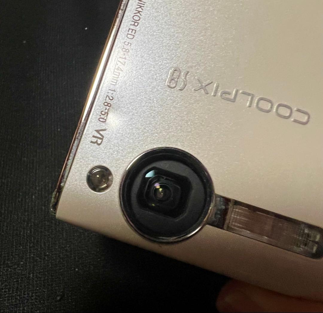 Nikon Coolpix S8 パールホワイト　完同品　ユーズド