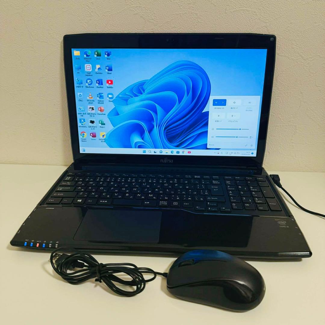 Y194 富士通ノートパソコン i5 SSD高速 Windows11オフィス付き