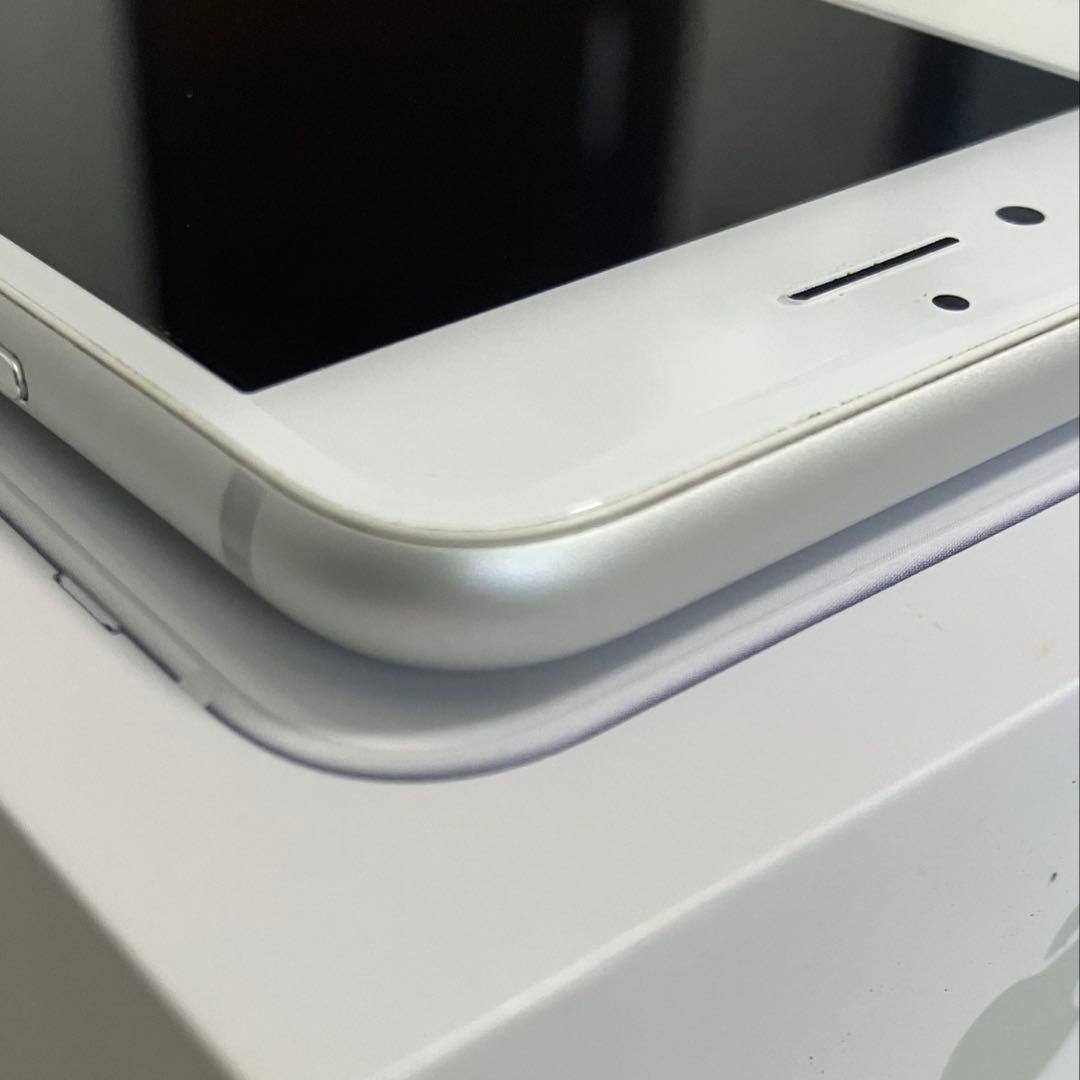 iPhone8 本体　箱あり