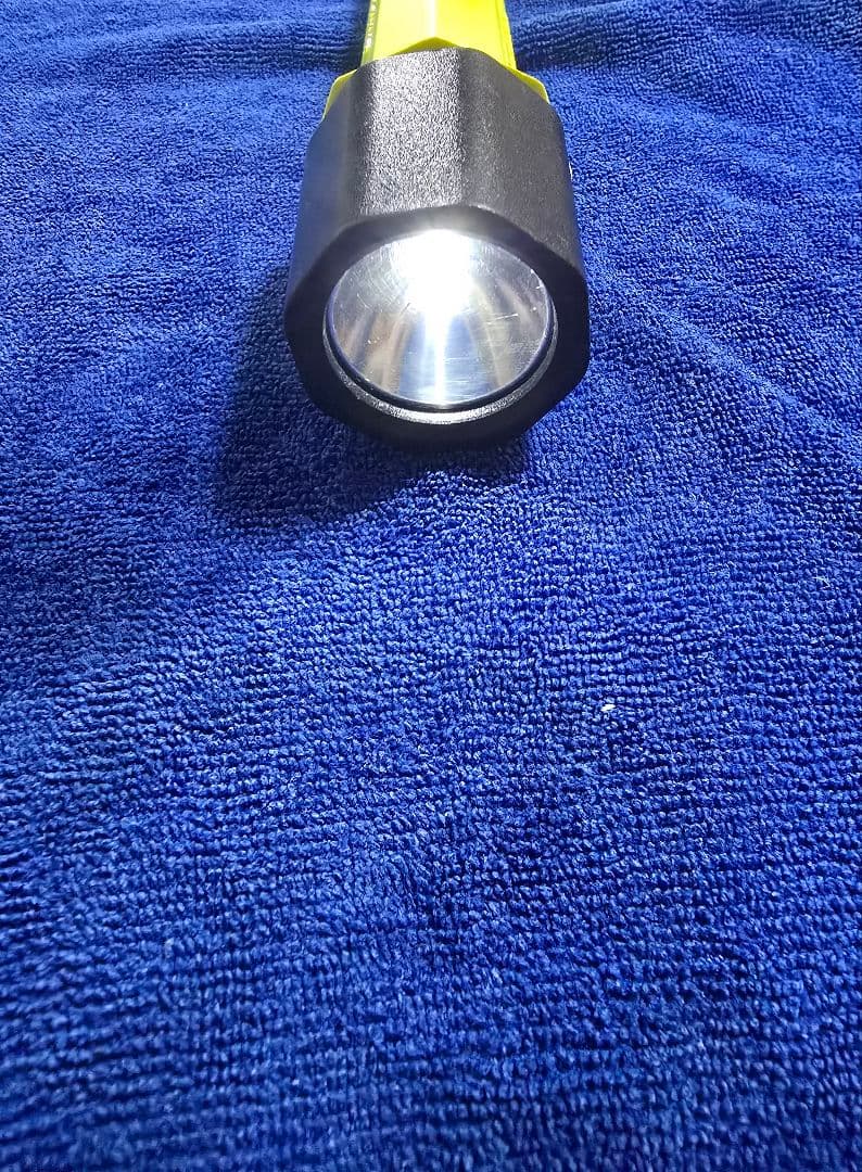 ペリカンセイバーライト2010 LED ペリカンライト