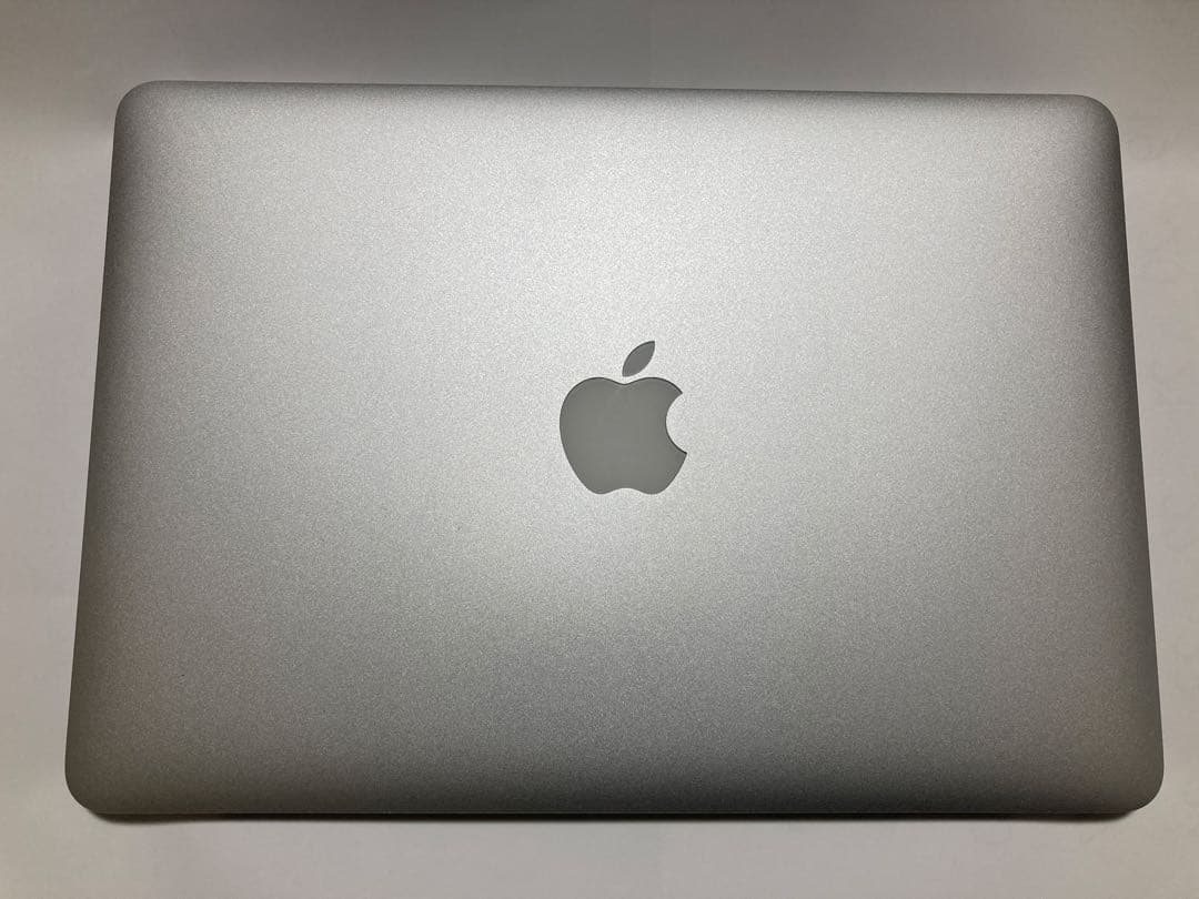 MacBook Pro 2015 13インチ 16GB -128GB おまけ付き