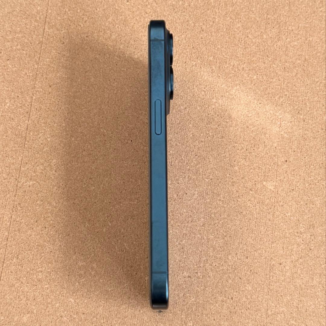 【美品 】iPhone15Pro ブルーチタニウム 128GB SIMフリー 箱