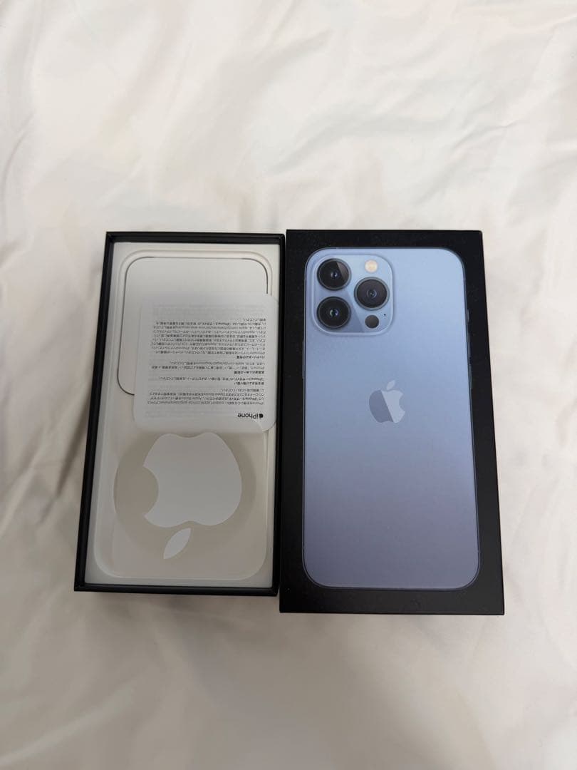 m*a様 【美品】Apple iPhone 13 Pro シエラブルー 本体