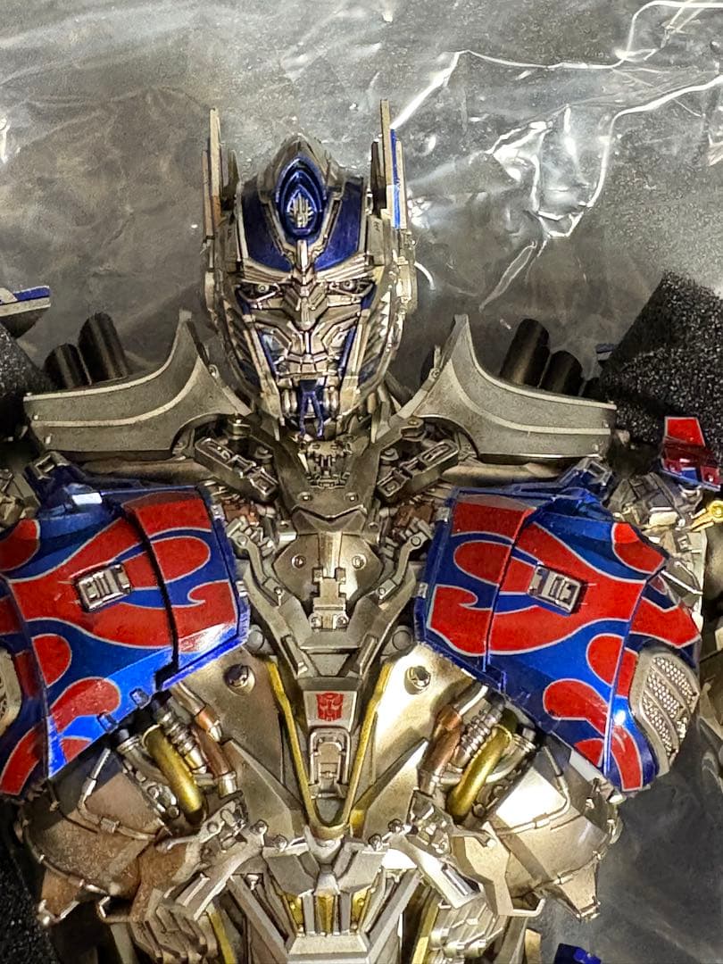 スリーゼロ　DLX オプティマスプライム　トランスフォーマー/最後の騎士王