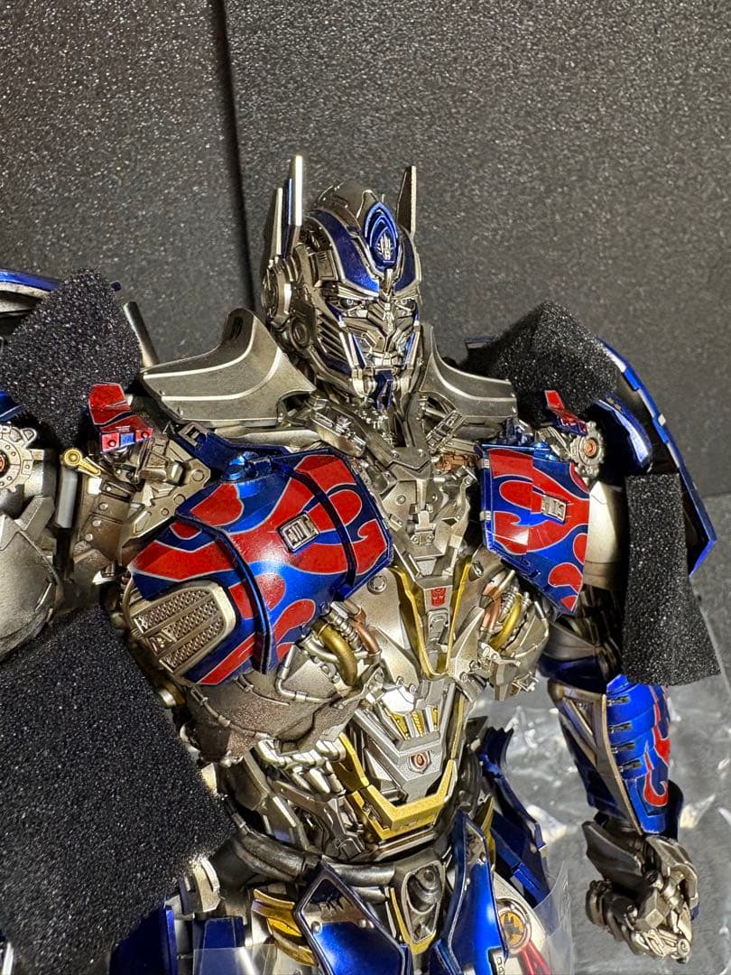 スリーゼロ　DLX オプティマスプライム　トランスフォーマー/最後の騎士王