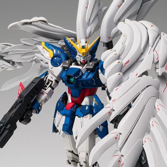 メタルコンポジット　ウイングガンダム（EW版）Noble Color Ver.