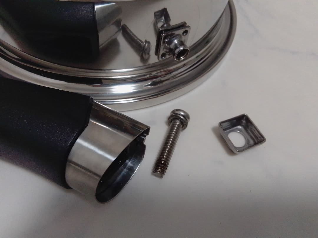 未使用 Amway アムウェイ 小ソースパン 現行型 片手鍋 クイーン IH対応