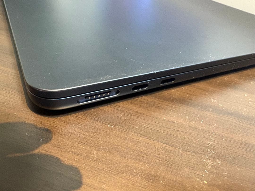 Apple Macbook Air M2 256GB バッテリー100%