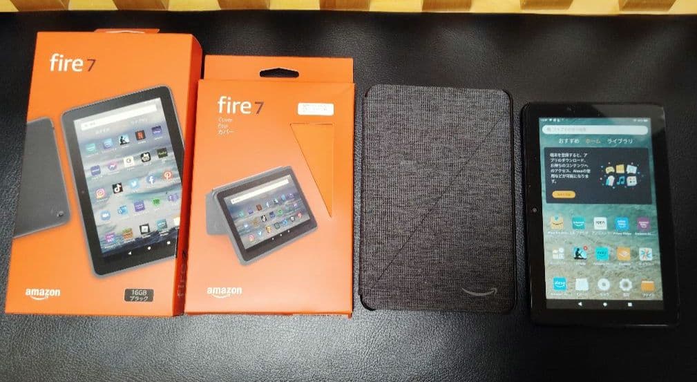 Amazon Fire 7 (第12世代) 専用カバー付き