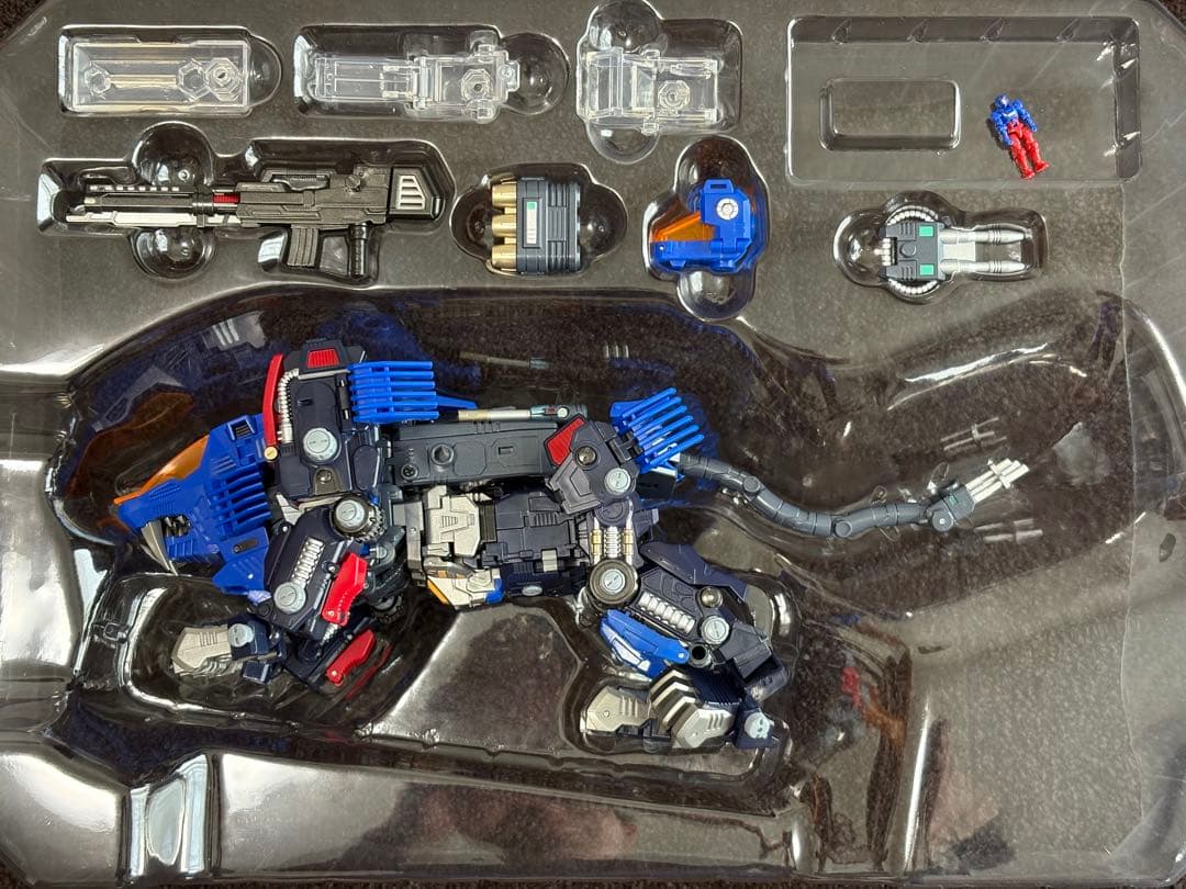 SHIELD-D-PRIME トランスフォーマー　ダイアクロン　ゾイド