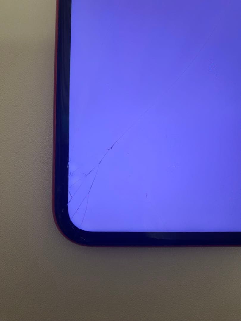 S*）様 【画面割れ】Apple iPhone11 レッド