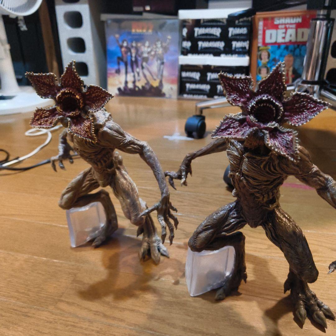 ストレンジャーシングス　　デモゴルゴン　　セット