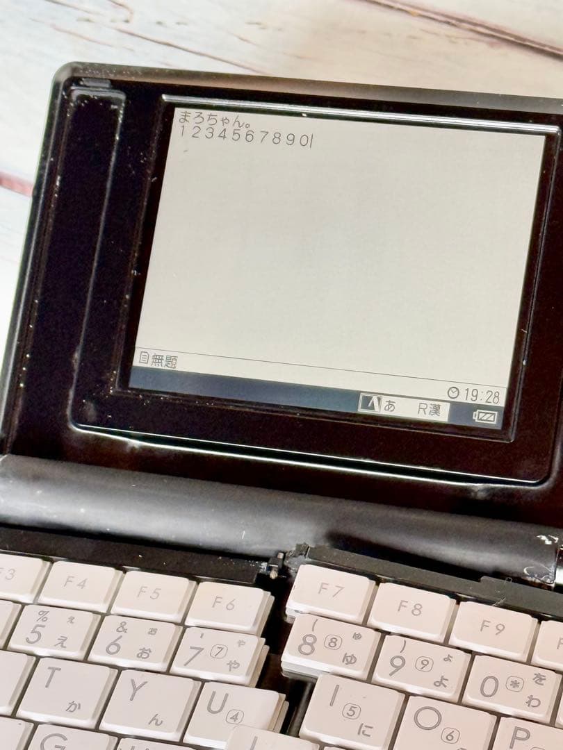 キングジム「ポメラ・DM10」デジタルメモ