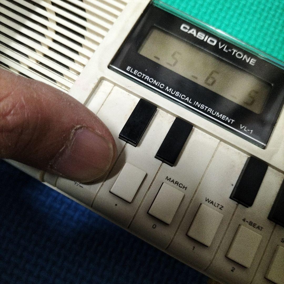 CASIO VL-TONE アナログシンセサイザー[JUNK]