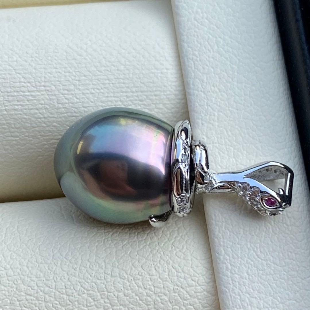 本真珠　南洋黒蝶真珠ネックレストップ　13*11mmグリーンPT998