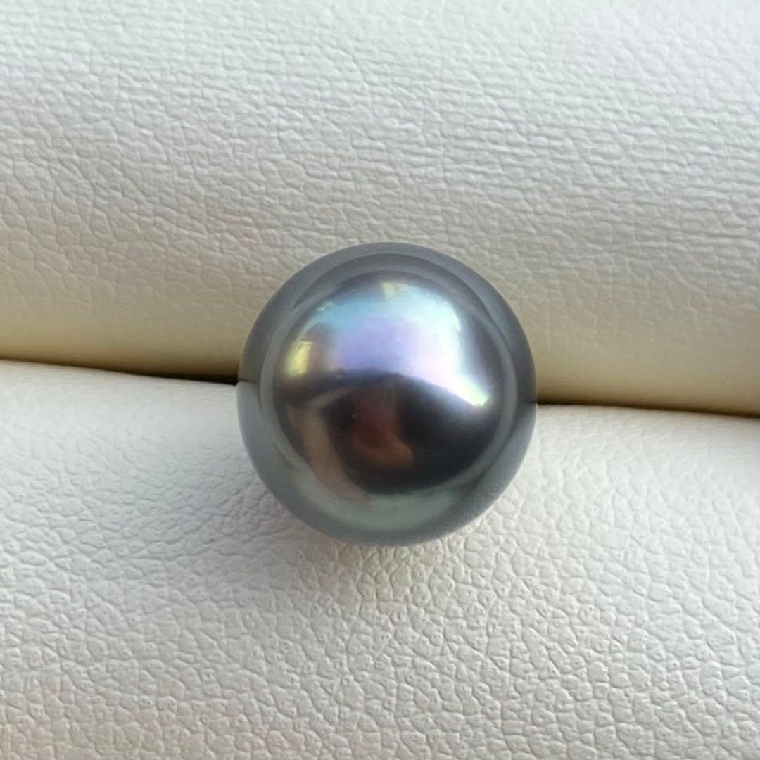 本真珠　南洋黒蝶真珠ネックレストップ　13*11mmグリーンPT998