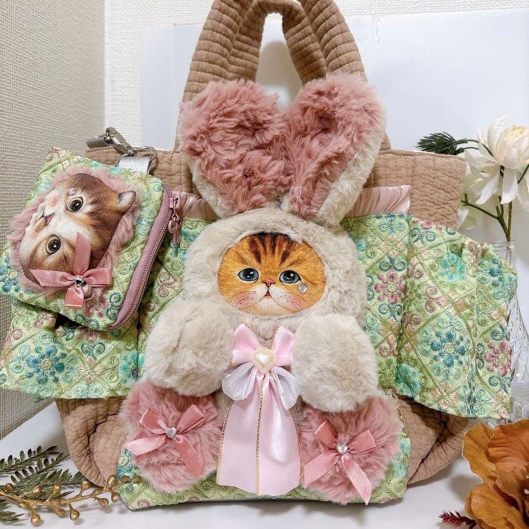 コヤンイサムチョン　ポーチ付き　インド刺繍　ファーバック　リボン