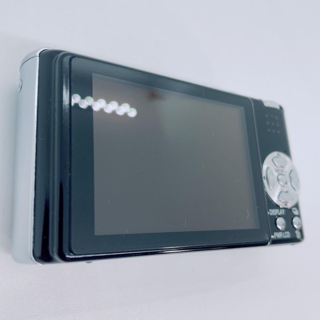 Panasonic パナソニック　デジカメ　LUMIX DMC-FX8 M360