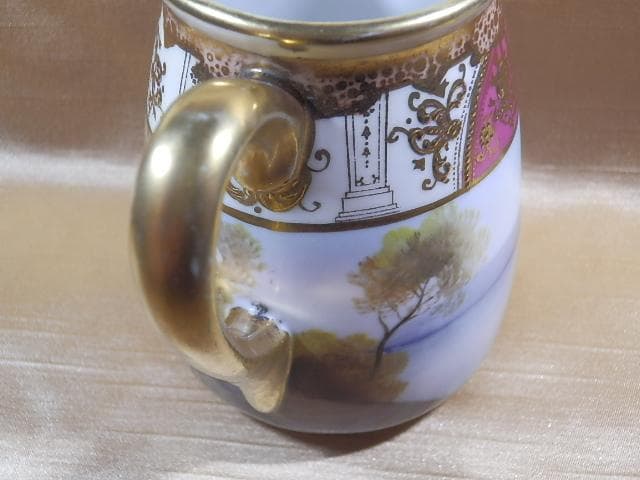 ノリタケ　マルキ　ジャグ　金盛り　湖畔風景図　高さ11cm