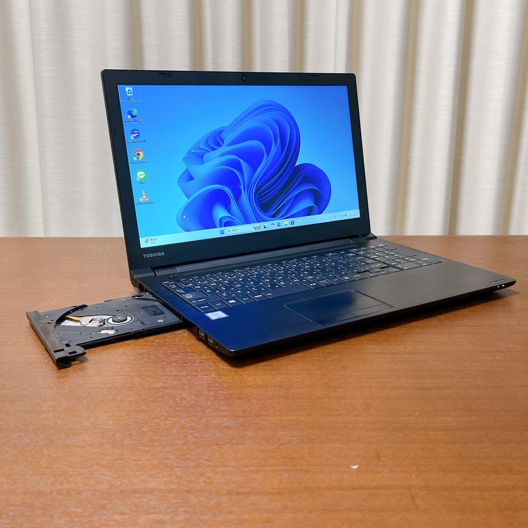 東芝ノートPC 第7世代 SSD256GB メモリ8GB カメラ Win11