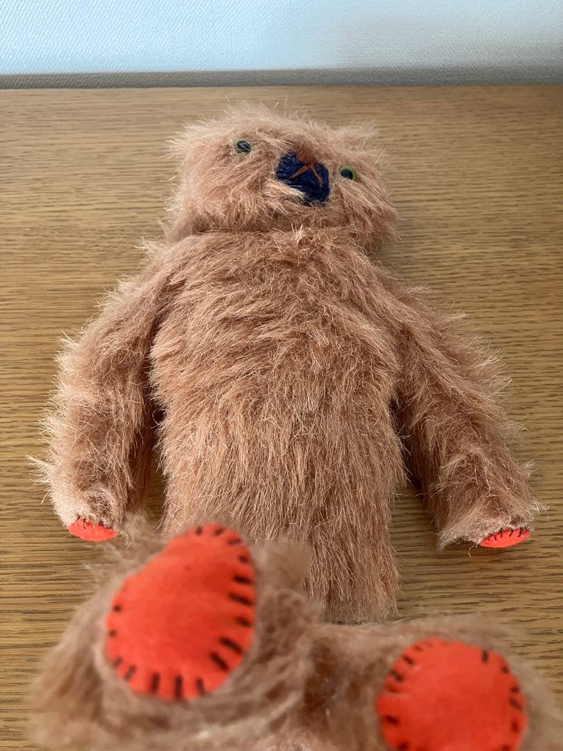 作家さんの茶色いクマのぬいぐるみ　テディベア