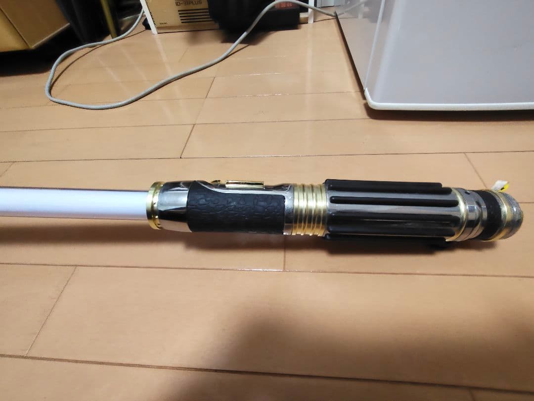 STAR WARS メイス・ウィンドゥ ブラックシリーズFXライトセーバー