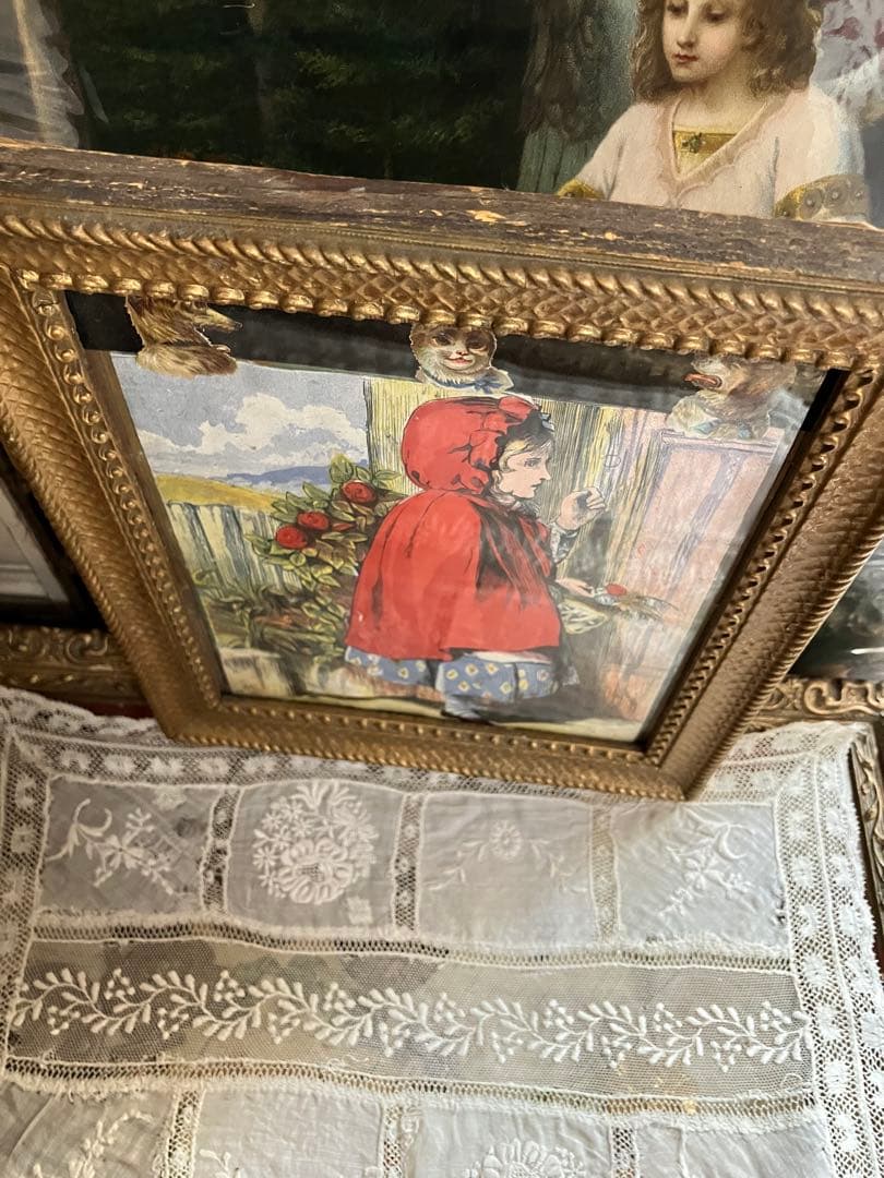 アンティーク　赤ずきんちゃんのイラストに猫のクロモス額　オールオリジナル