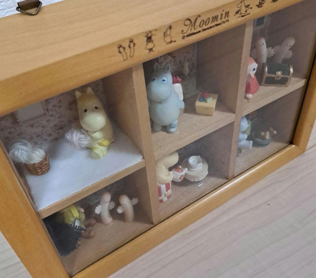 ムーミンハウス　ムーミン一家と仲間たち 壁掛け　ドールハウス　レトロ　木製