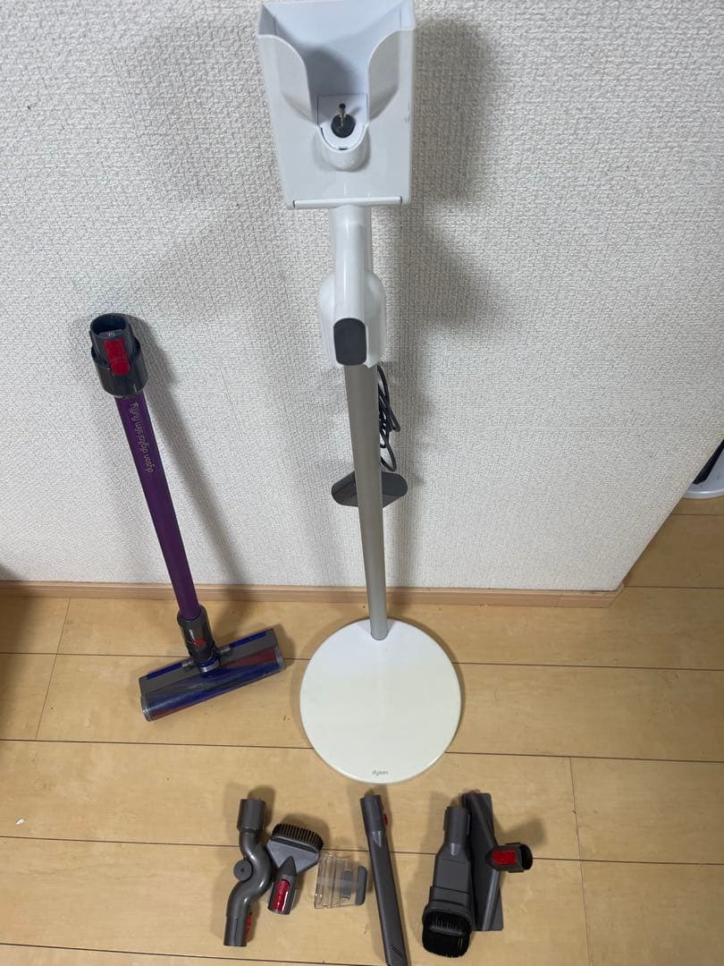 【良品】ダイソン digital slim SV18 スタンド付け