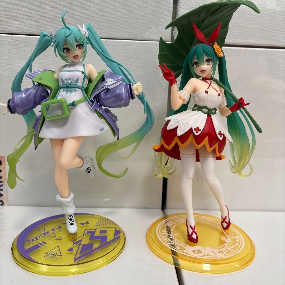 初音ミク まとめ売り 1部バラ売り⭕️ フィギュア アクリルスタンド 缶バッジ