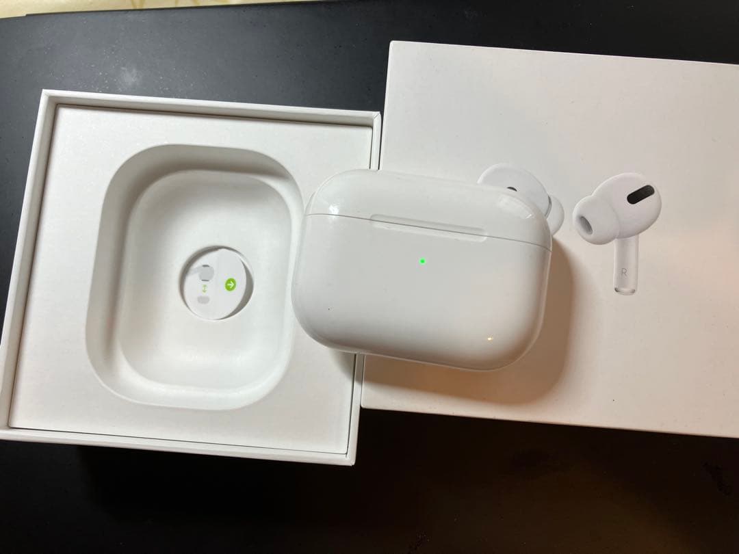 Apple正規品 AirPods Pro 第1世代 充電ケース付き 動作確認済み