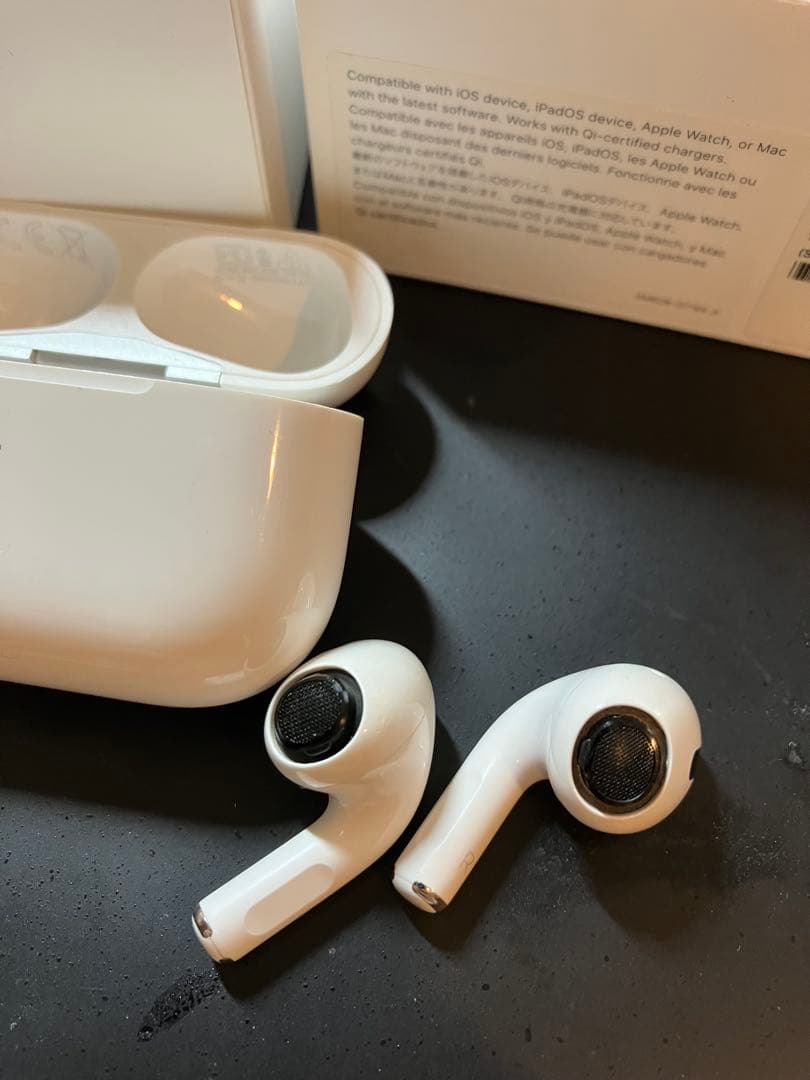 Apple正規品 AirPods Pro 第1世代 充電ケース付き 動作確認済み