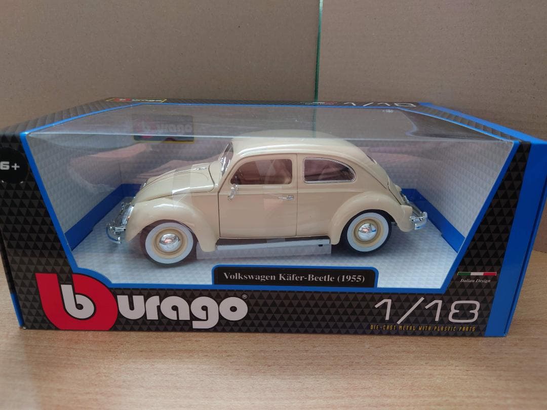 1/18フォルクスワーゲンビートル ベージュ VW BEETLE 1955