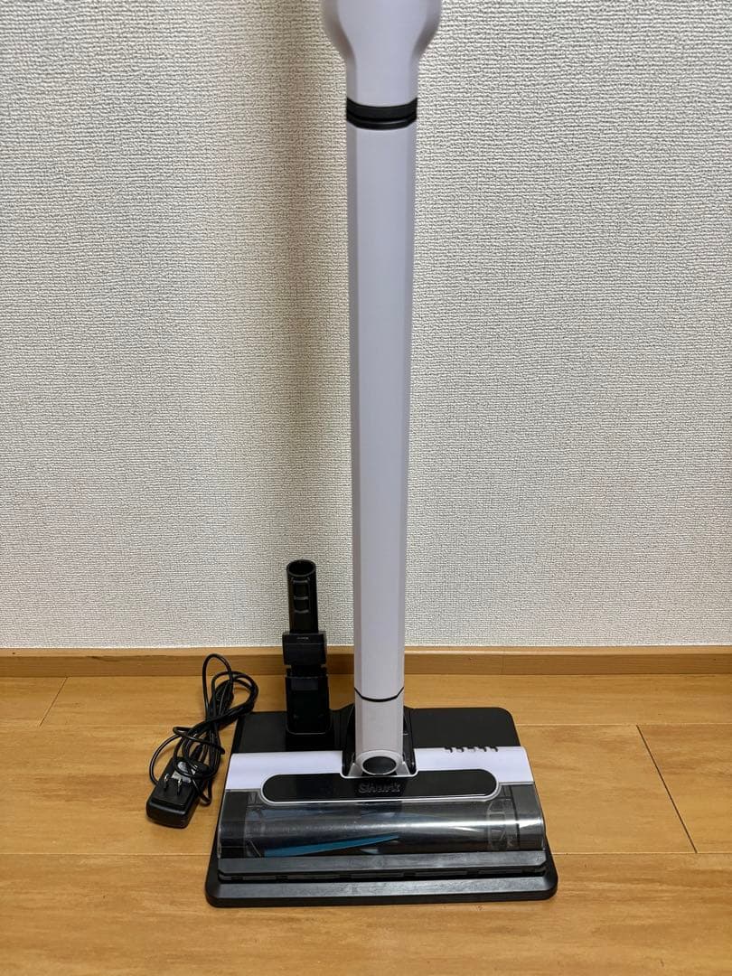 Shark EVOPOWERSYSTEM CS300JWH コードレスクリーナー