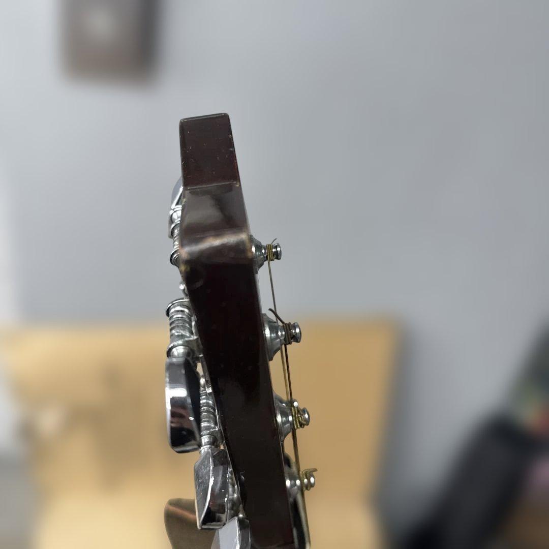 YAMAHA FG-122 ヤマハ　アコースティックギター　ストラップ付き