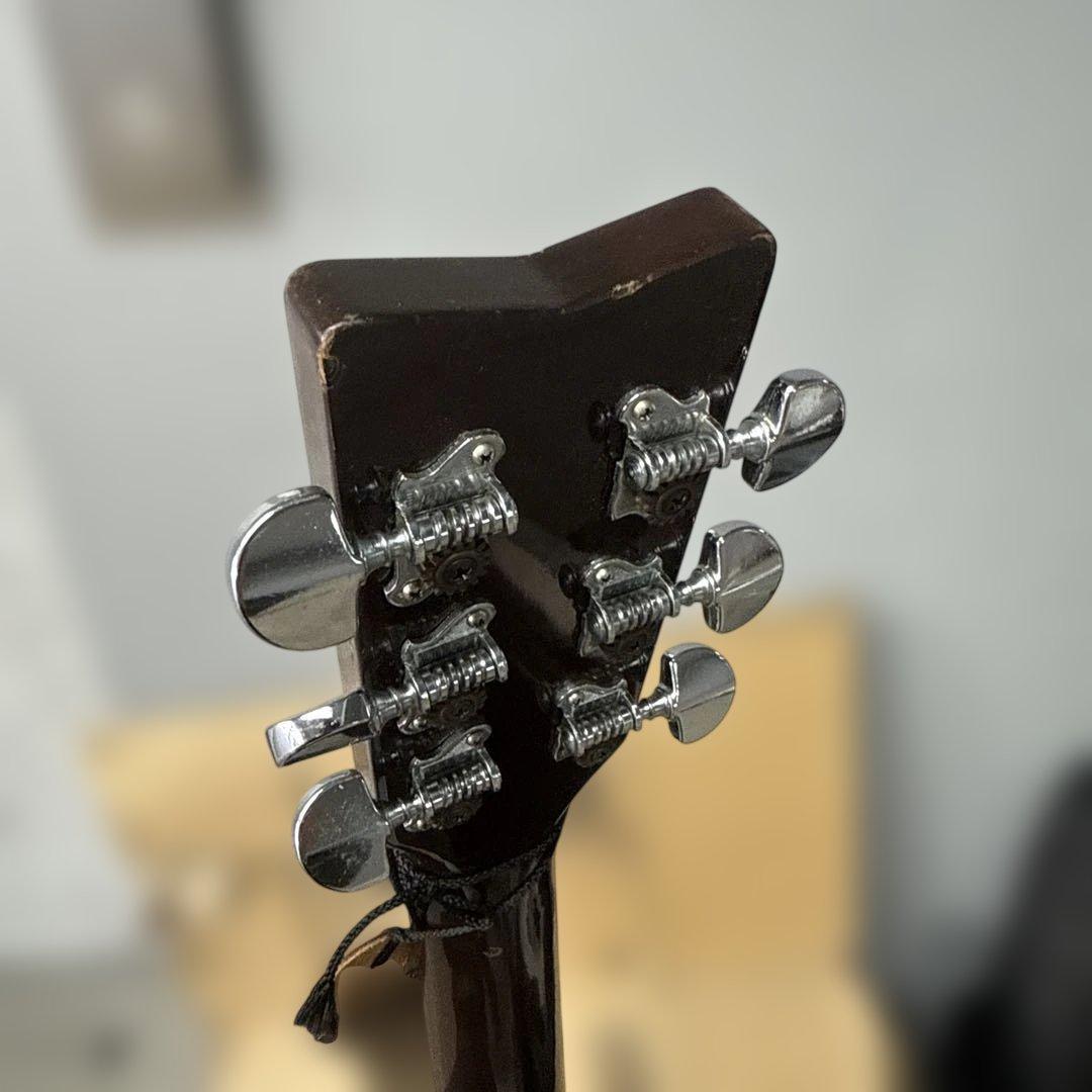 YAMAHA FG-122 ヤマハ　アコースティックギター　ストラップ付き