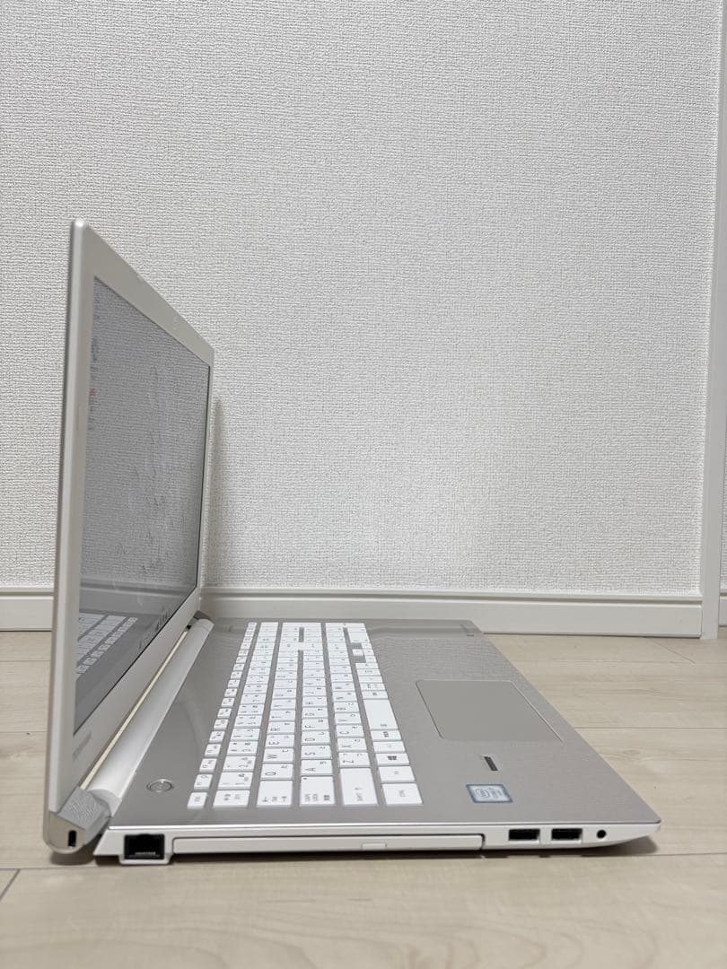 Toshiba T75/i7/16GB-ram/Office認証済 SSD.