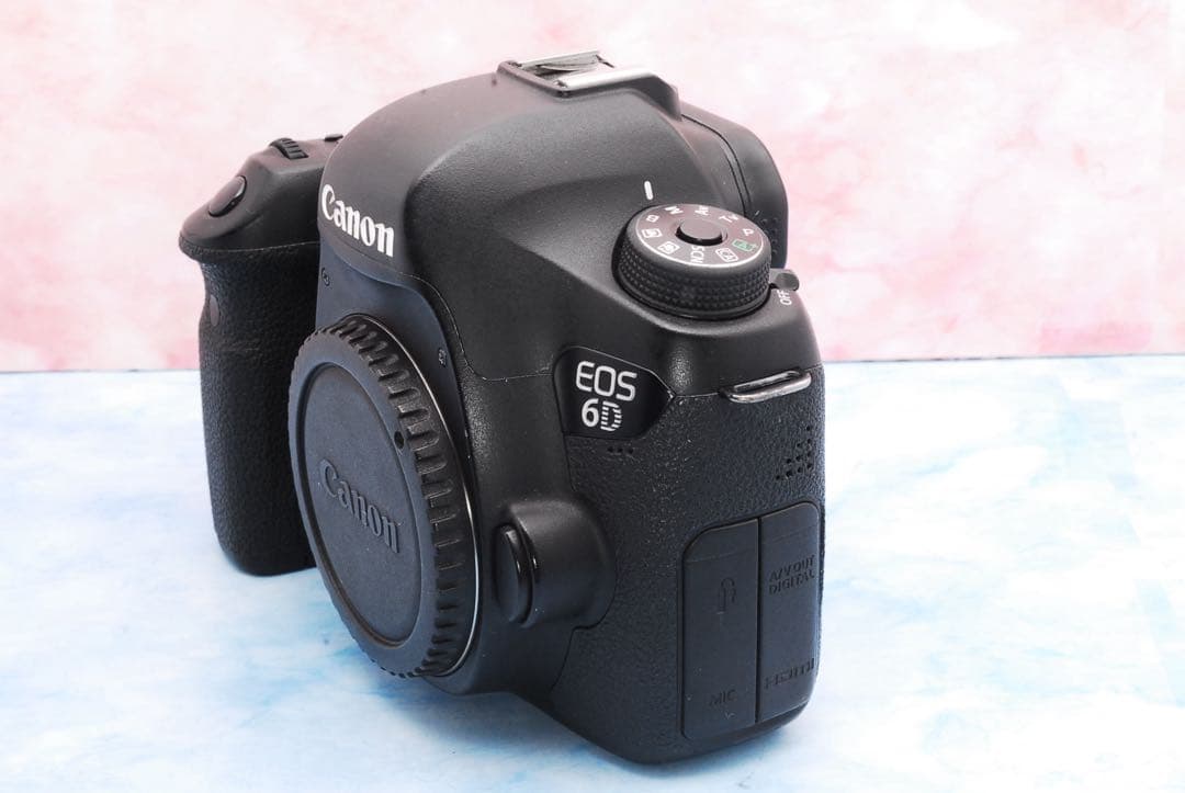 キャノン EOS 6D★フルサイズ★入門機★一眼レフカメラ★Wi-Fi