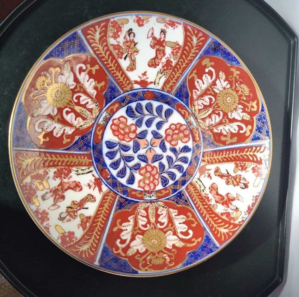 有田焼 秀峰 額皿 大皿 飾皿 金襴手 金彩 古伊万里絵付遊女図 24cm