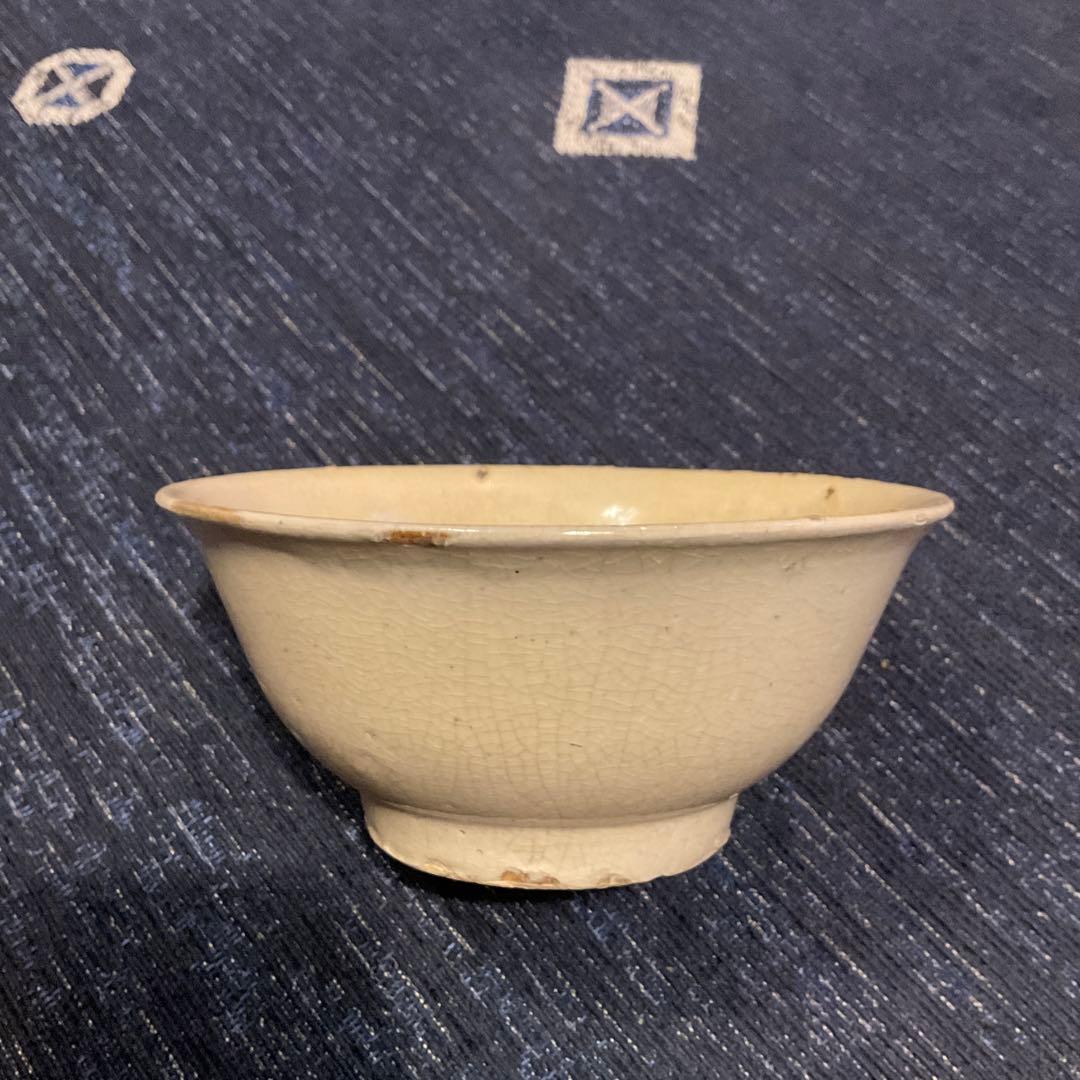 逸品　李朝　琉球　壺屋焼　白釉マカイ　お茶　茶道　明治時代 19世紀