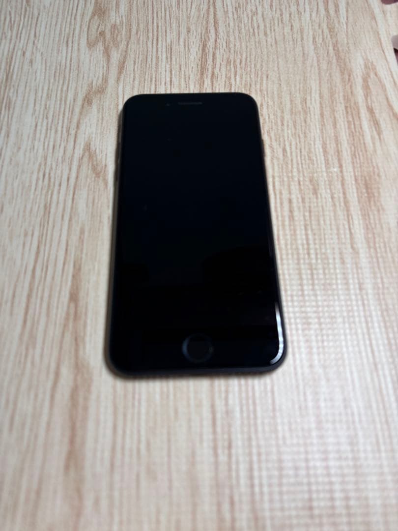 iPhone SE2(第2世代) 本体 64GB ブラック