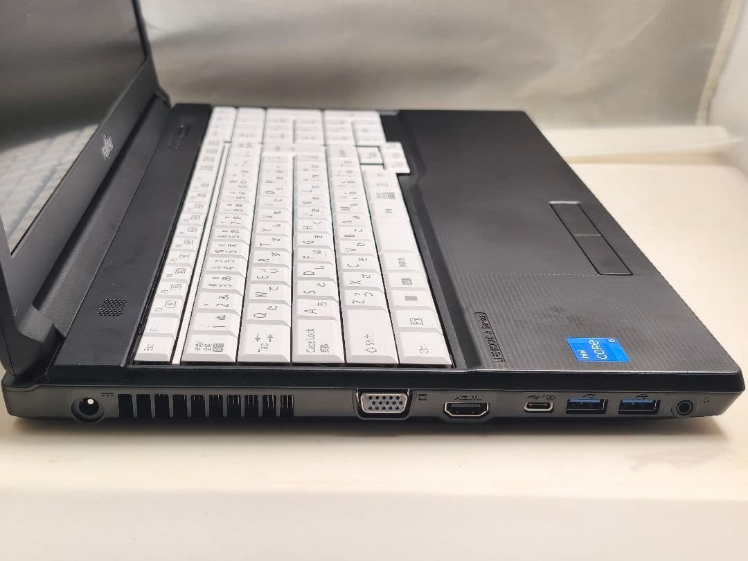 富士通A5513/N/i5-1345U+20G+Nvme512GB