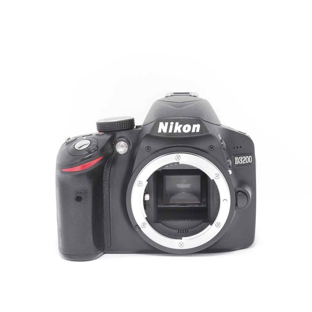【初心者おすすめ】Nikon D3200 ダブルズーム 元箱付 スマホ転送OK