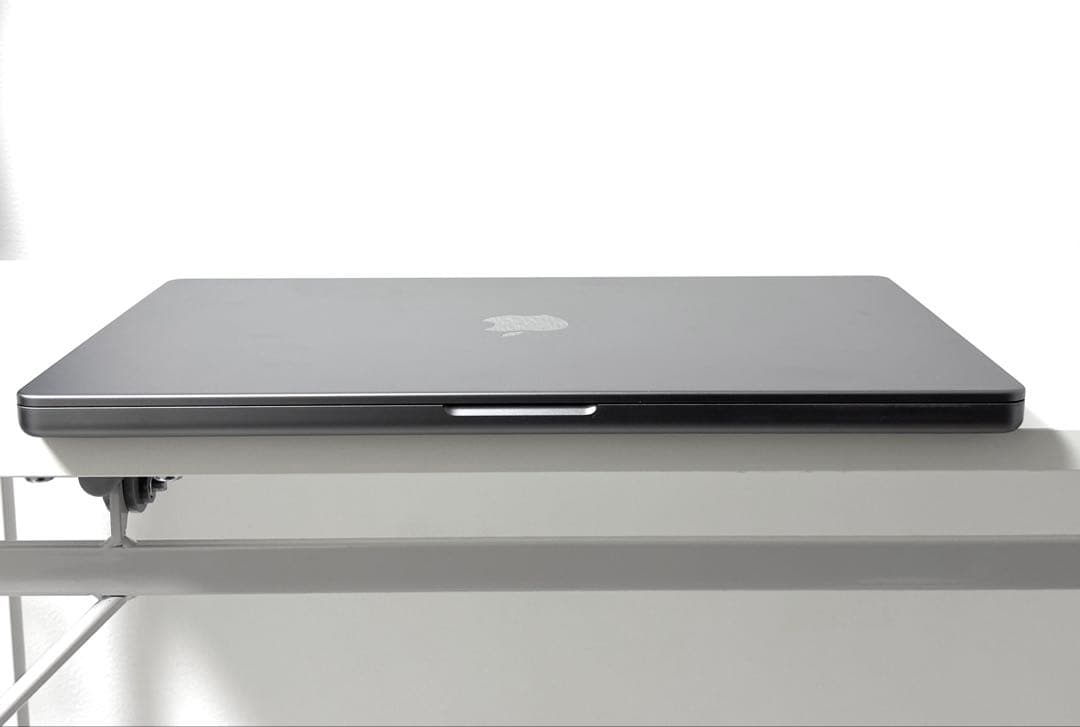 MacBook M2 Pro 16インチ スペースグレー【美品】