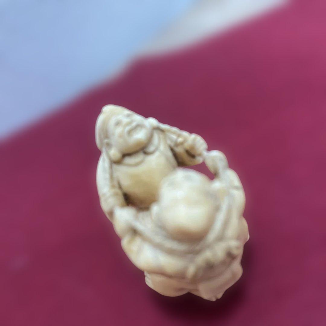 鯛の上の福神根付け5×5センチ